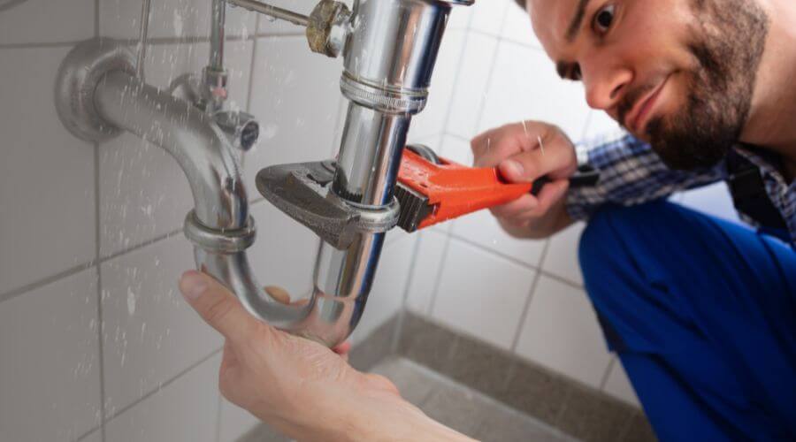 Professional same day plumber services in Knierim, IA